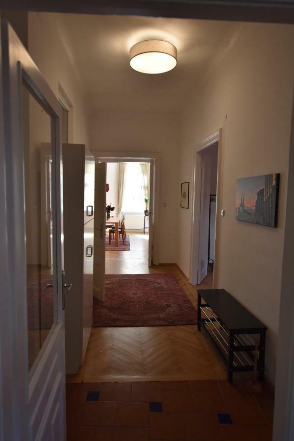 Ferienwohnung At The Heart Of Wien Exterior foto